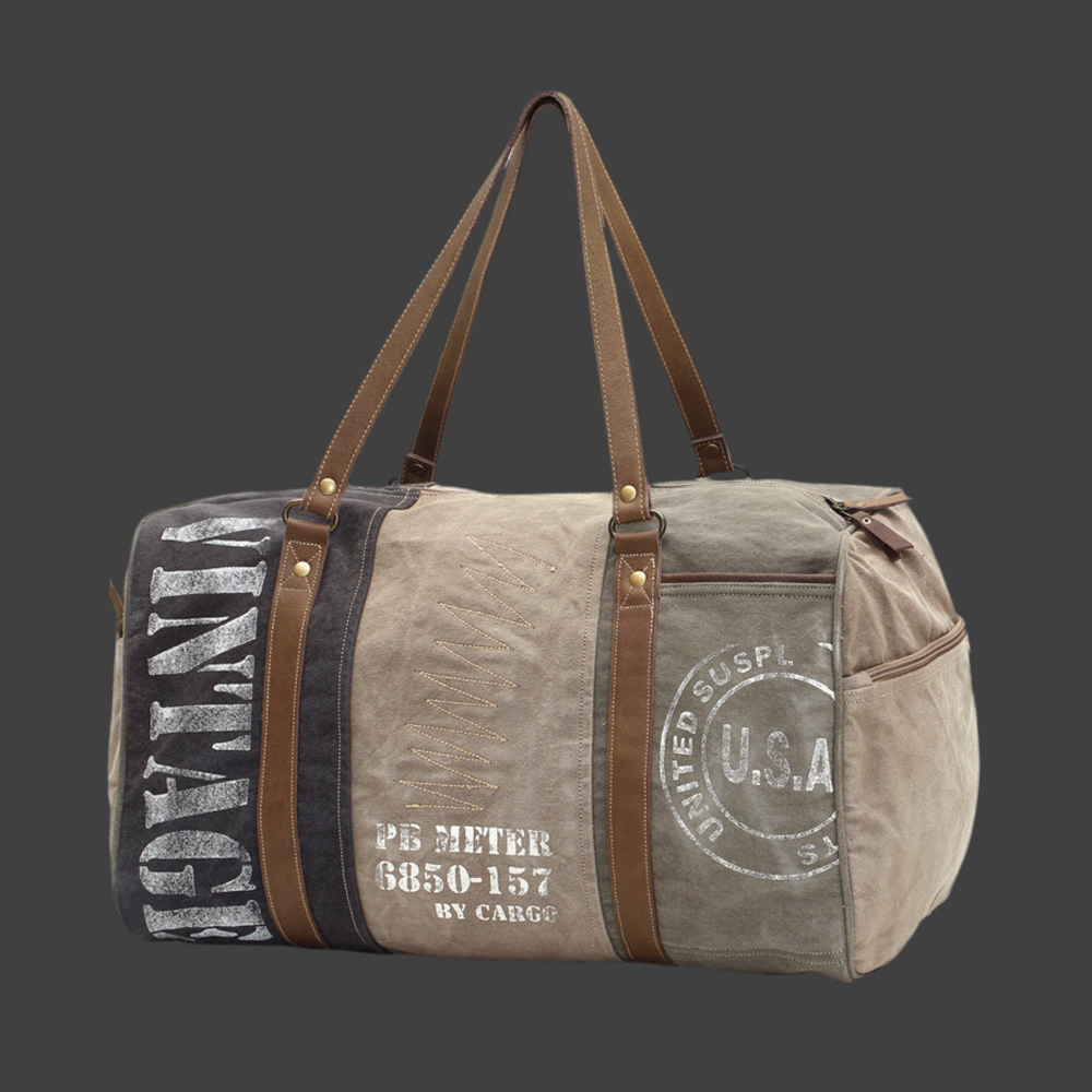 VINTAGE USA PRINT TRAVELLER BAG