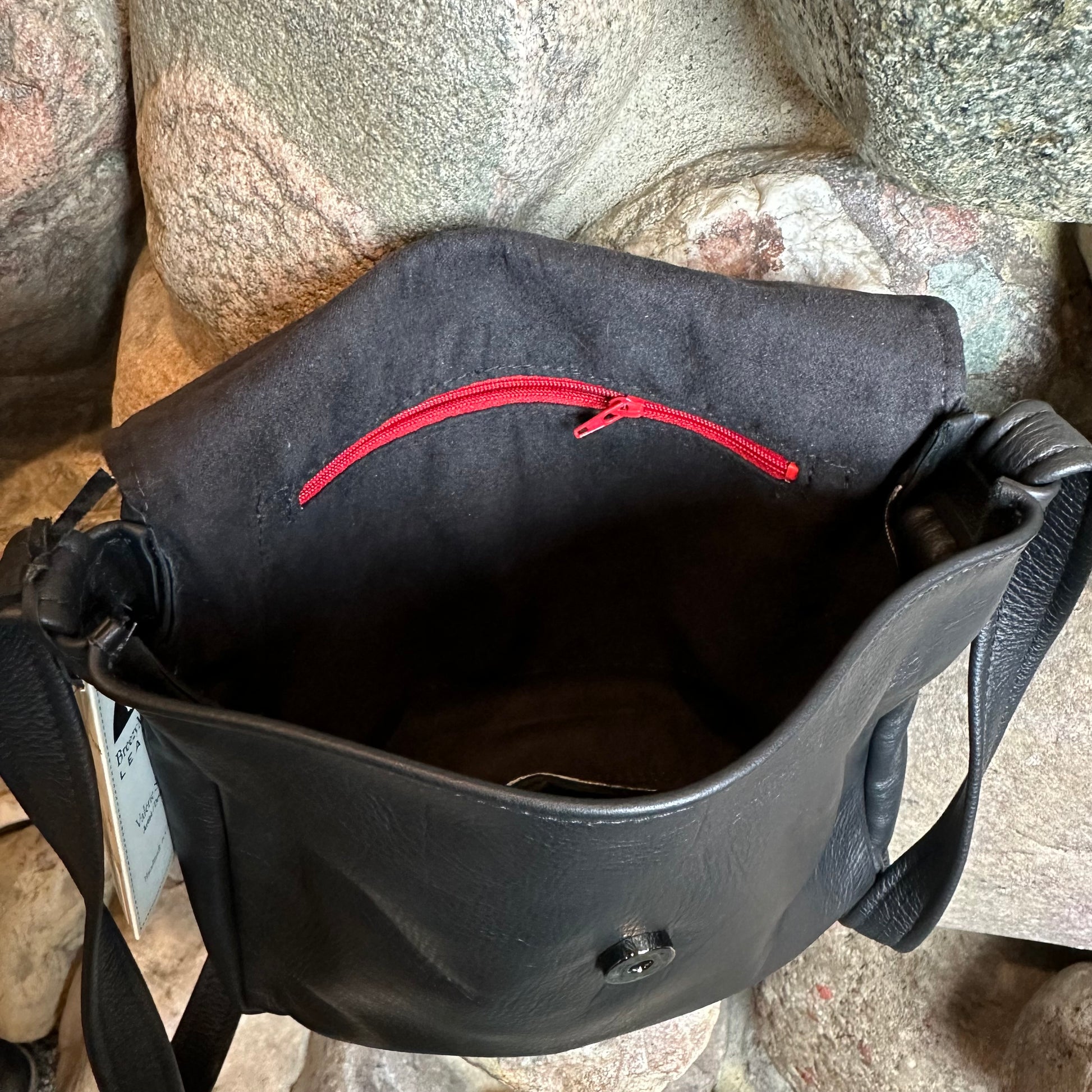 WALKABOUT/EMBOSSED W/STONE Leather Bag