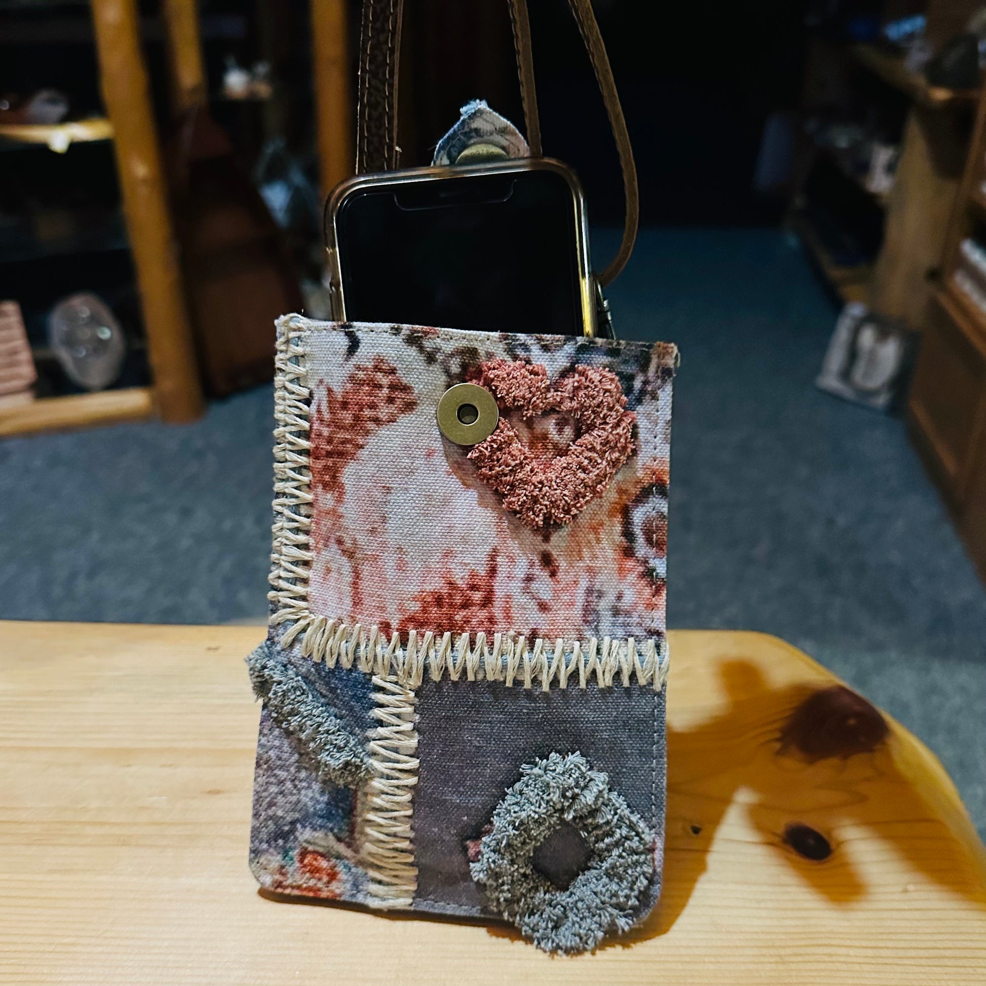 DESERT SAGE CELL PHONE CROSSBODY