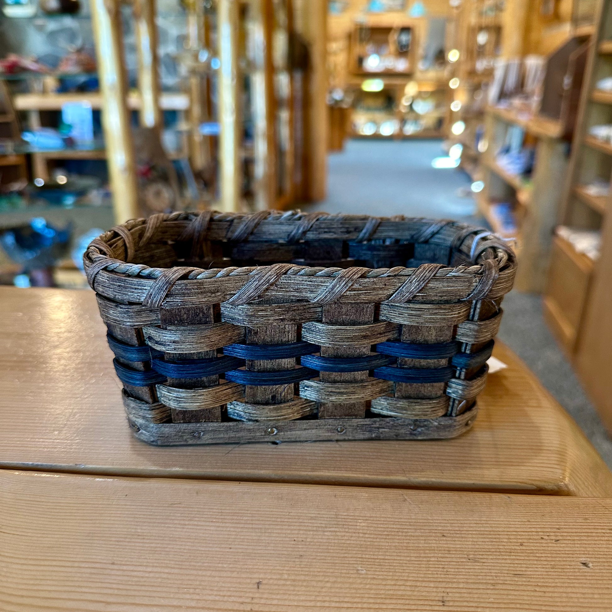 AMISH MADE CANDLE BASKETS