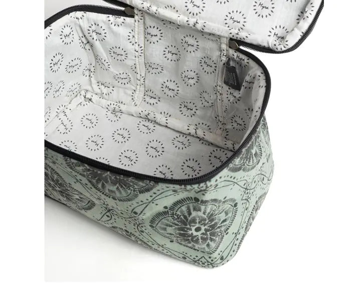CARMELA TOILETRIES BAG