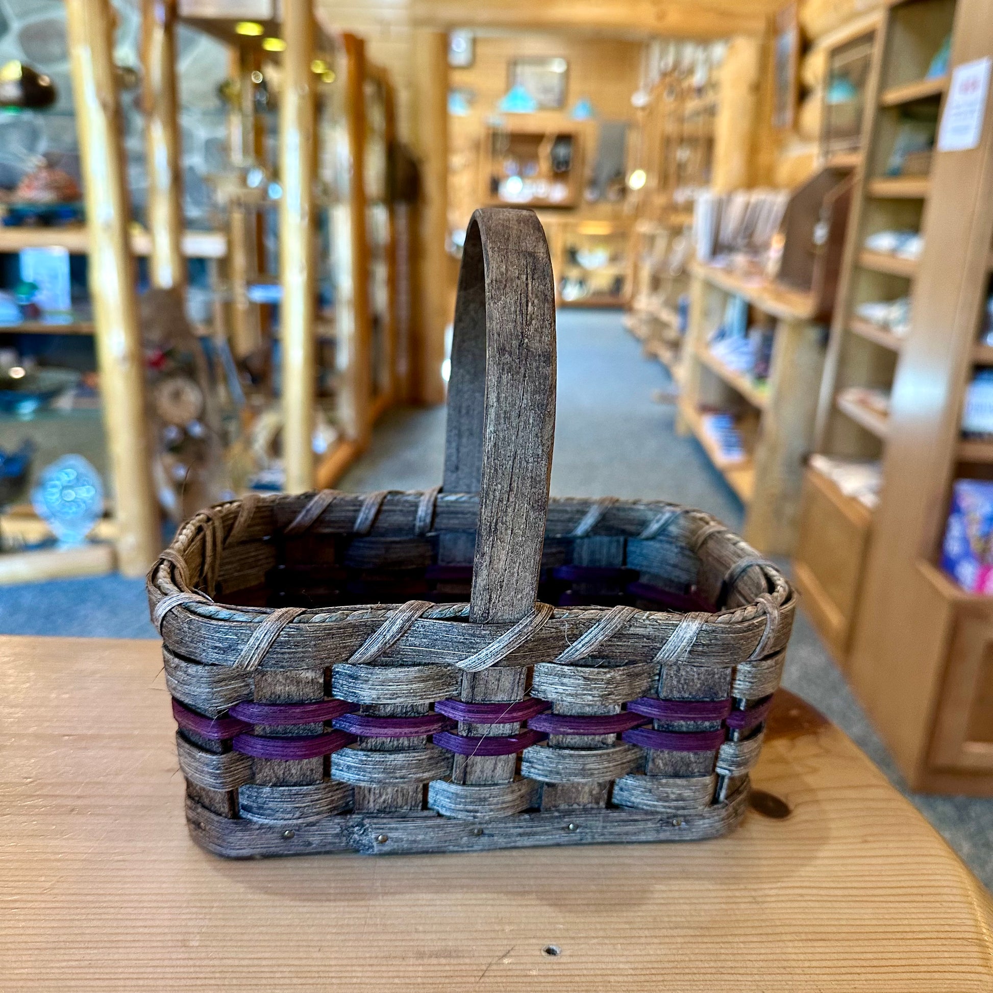 AMISH MADE FRUIT BASKETS W/HANDLE