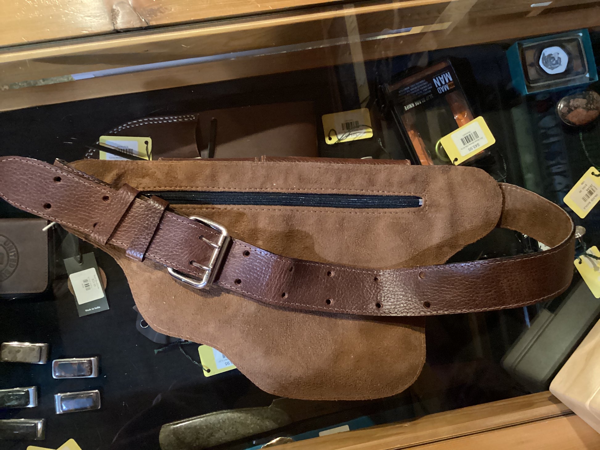 TEXTURED LEATHER HIP BAG IN BROWN