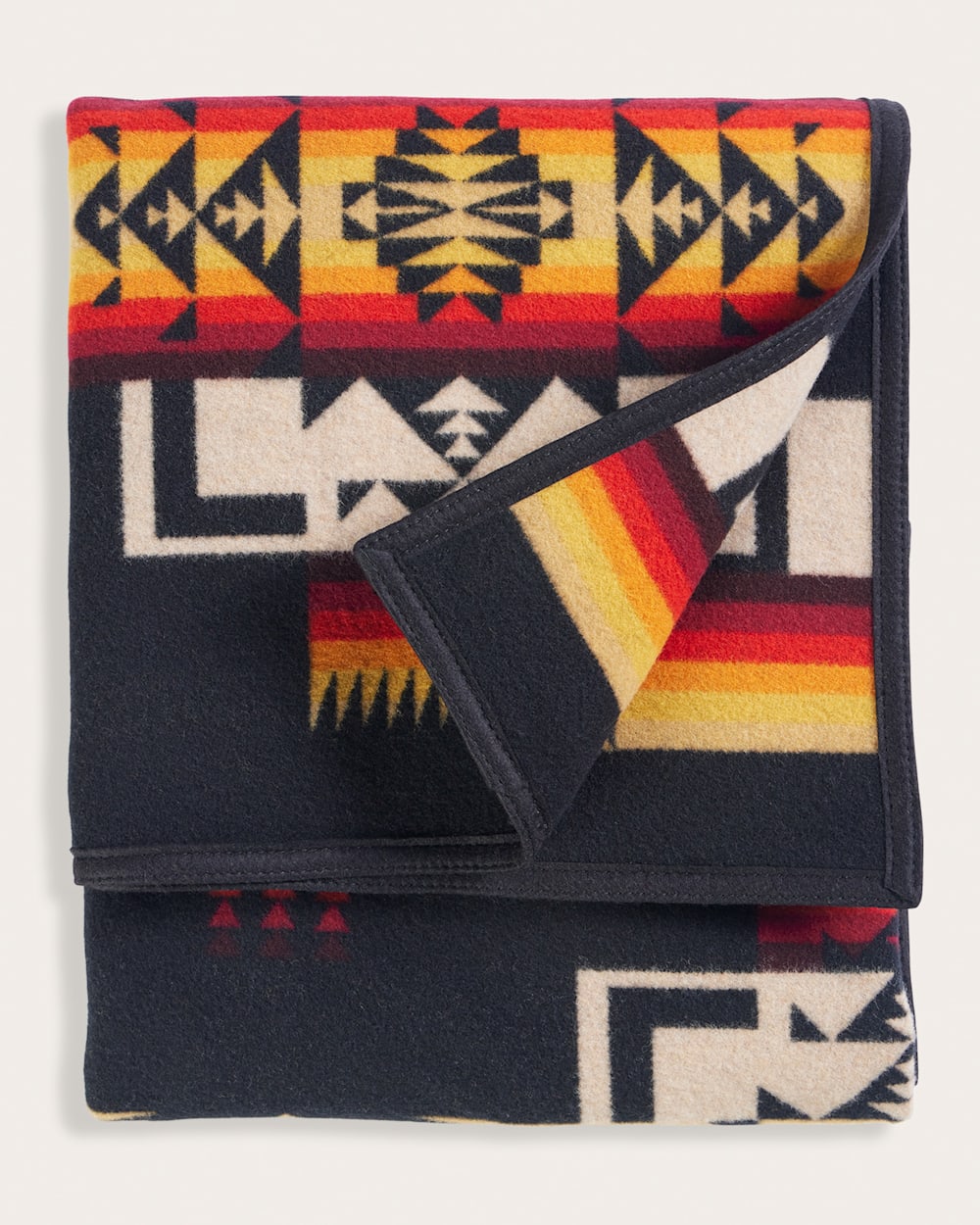 PENDLETON™️ CHIEF JOSEPH JACQUARD ROBE BLACK