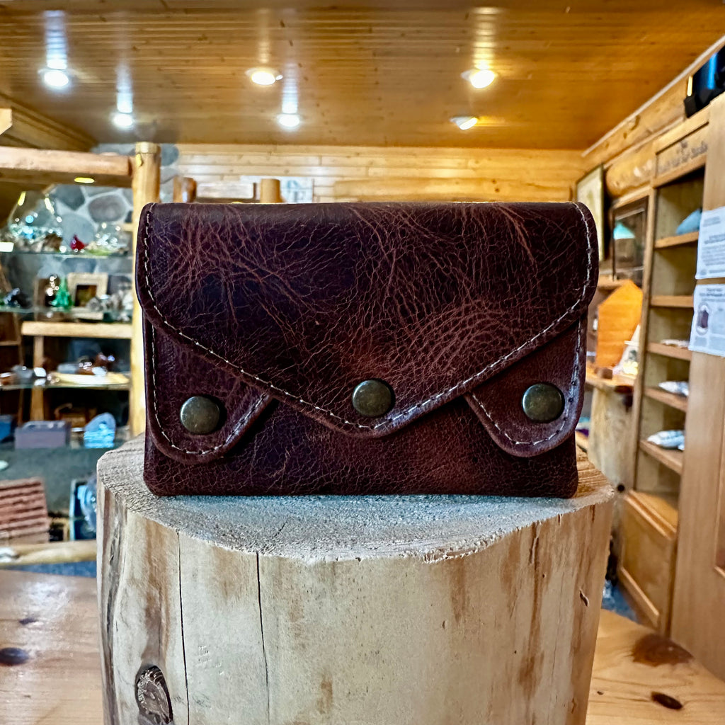 SMALL BROWN LEATHER ACCORDION WALLET