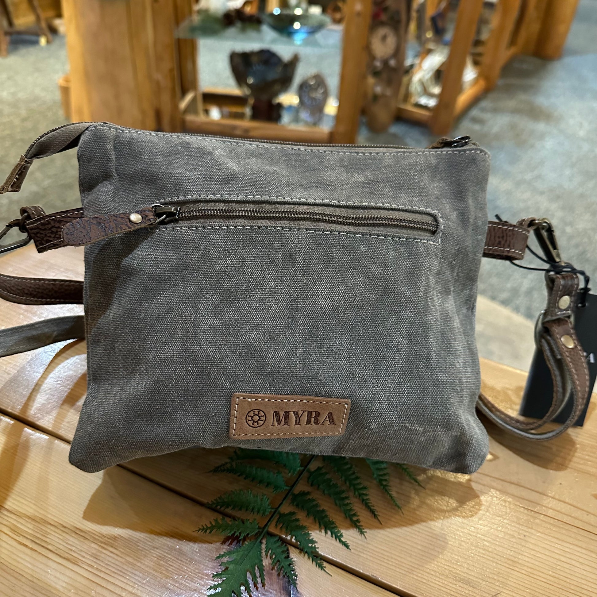 INKWILD VINTAGE CROSSBODY BAGS