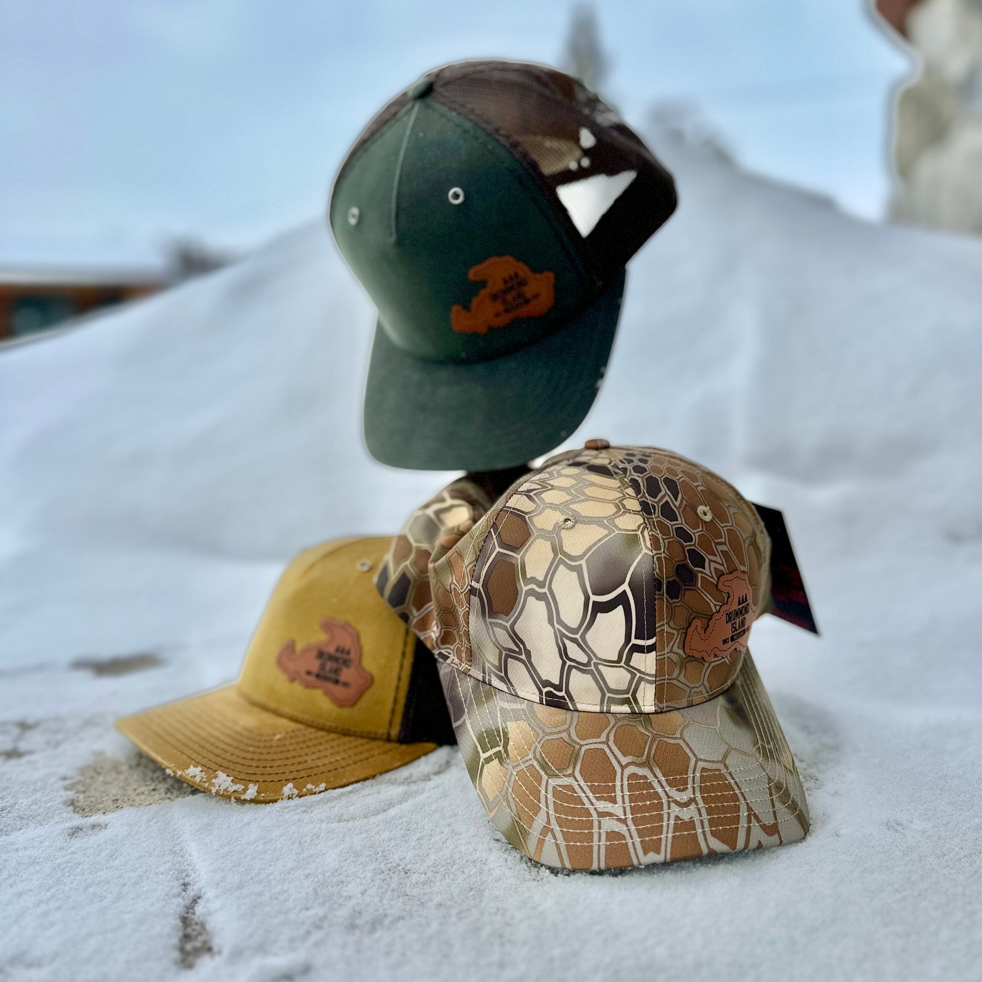 HAWTHORNE TRUCKER/CASUAL PERFORMANCE CAMO HAT W/PATCH