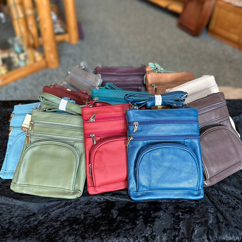 ITALIAN LEATHER CROSS BODY PURSE