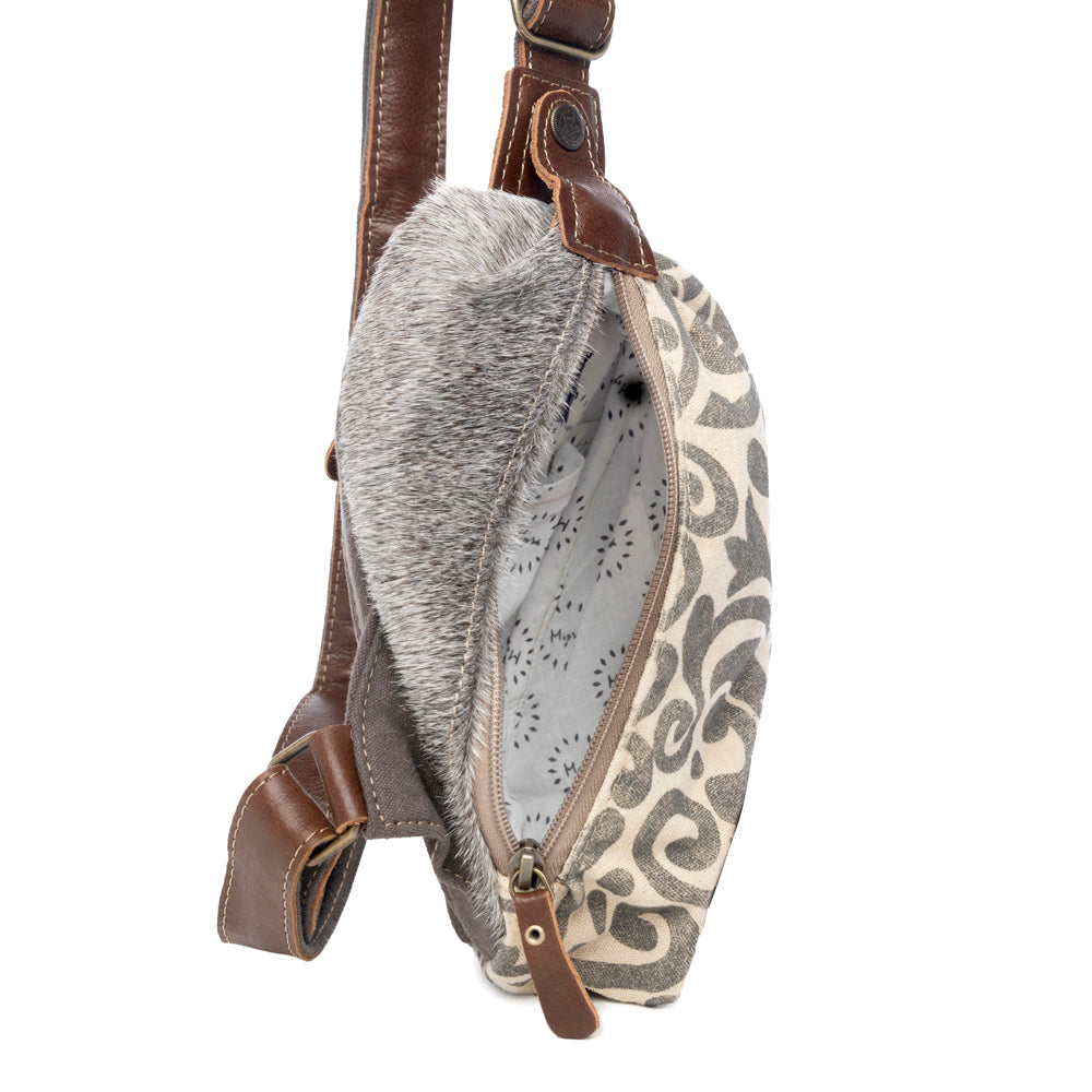 TOP ZIPPER FANNY PACK/SLING
