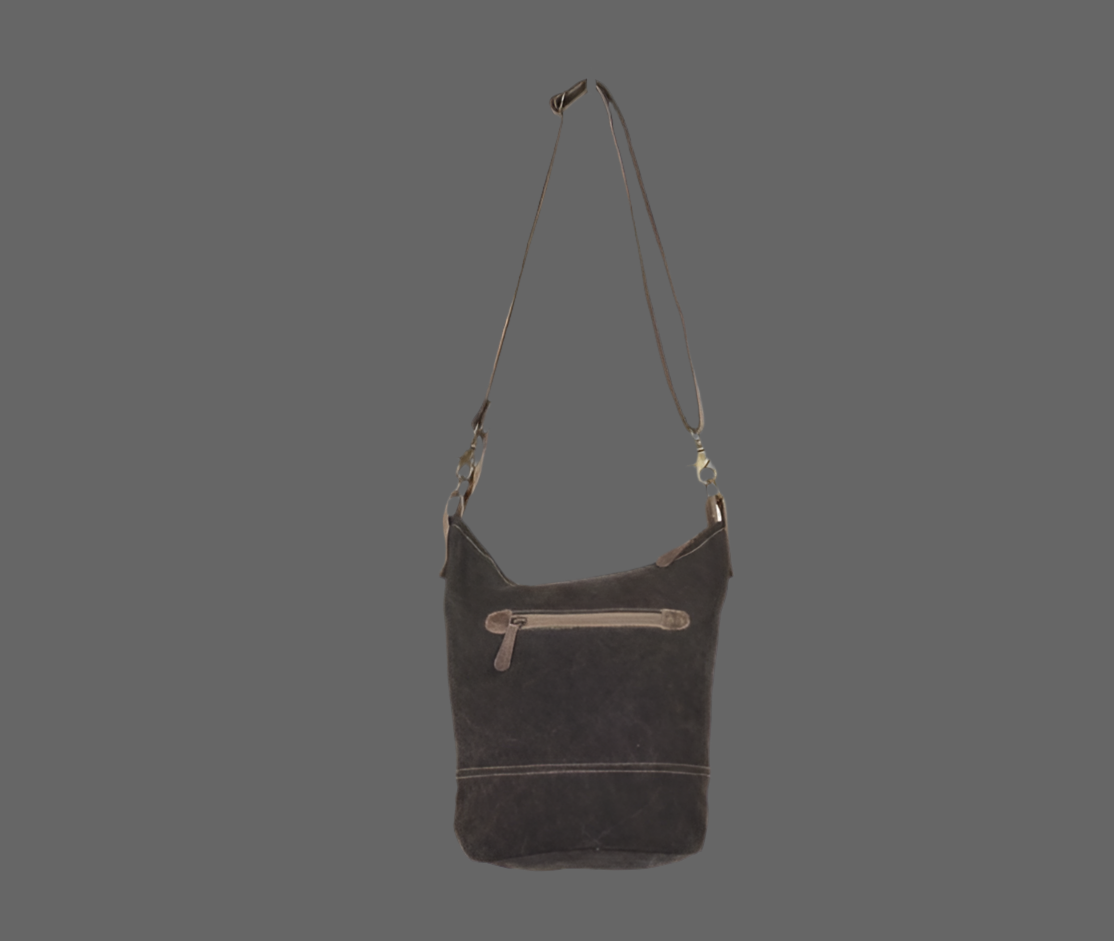 VINTAGE CARVED SHOULDER BAG