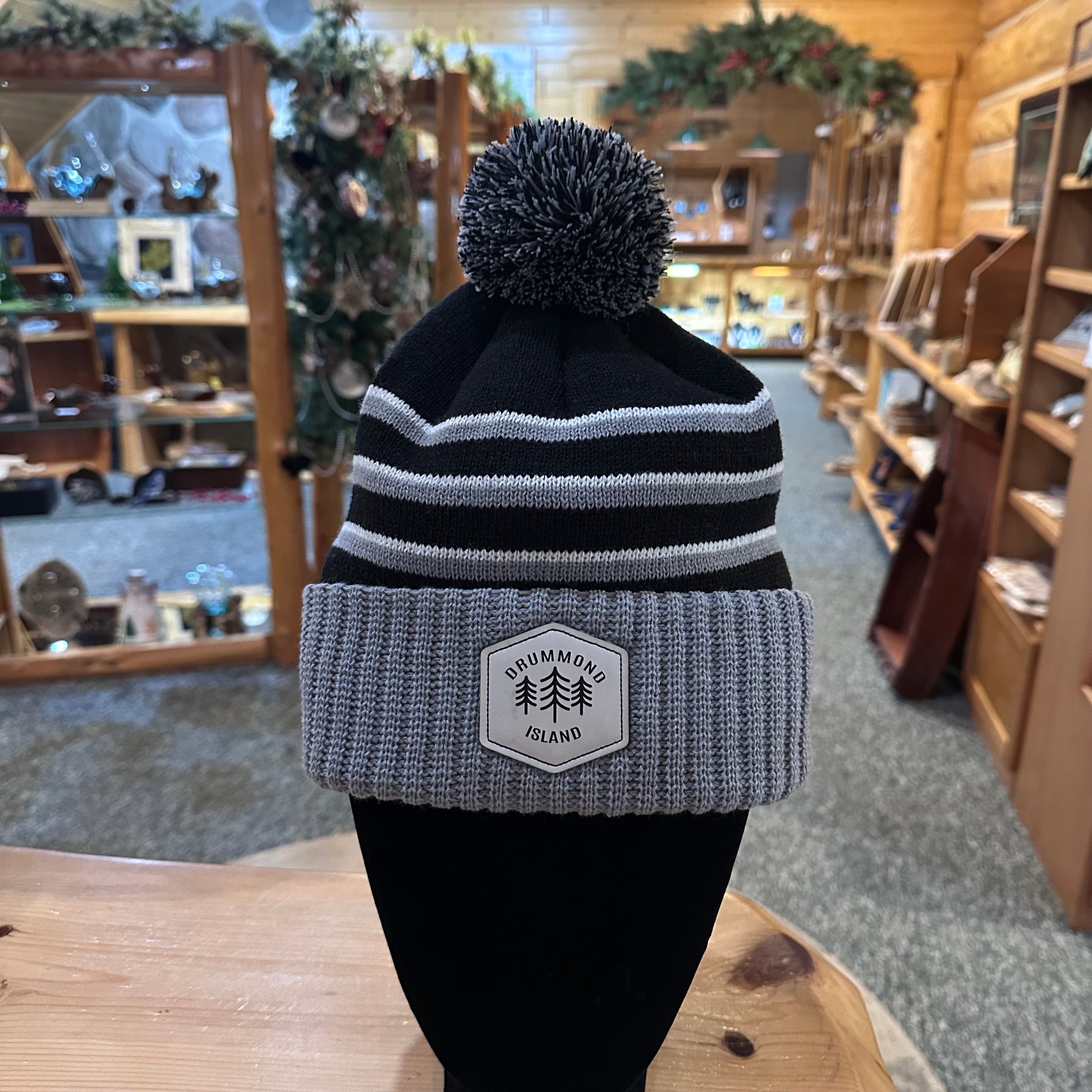 STRIPED BEANIE W/CUFF AND POM