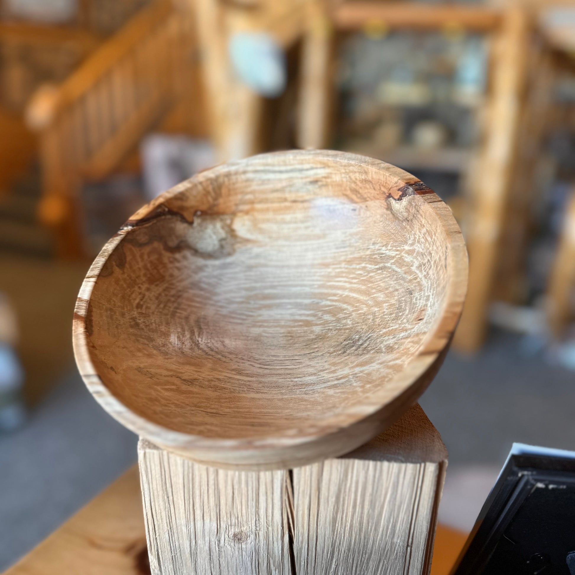 TWIRLY WOOD BOWL