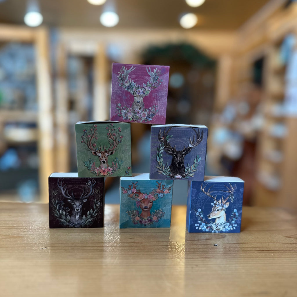 BLOSSOM DEER MATCHBOX