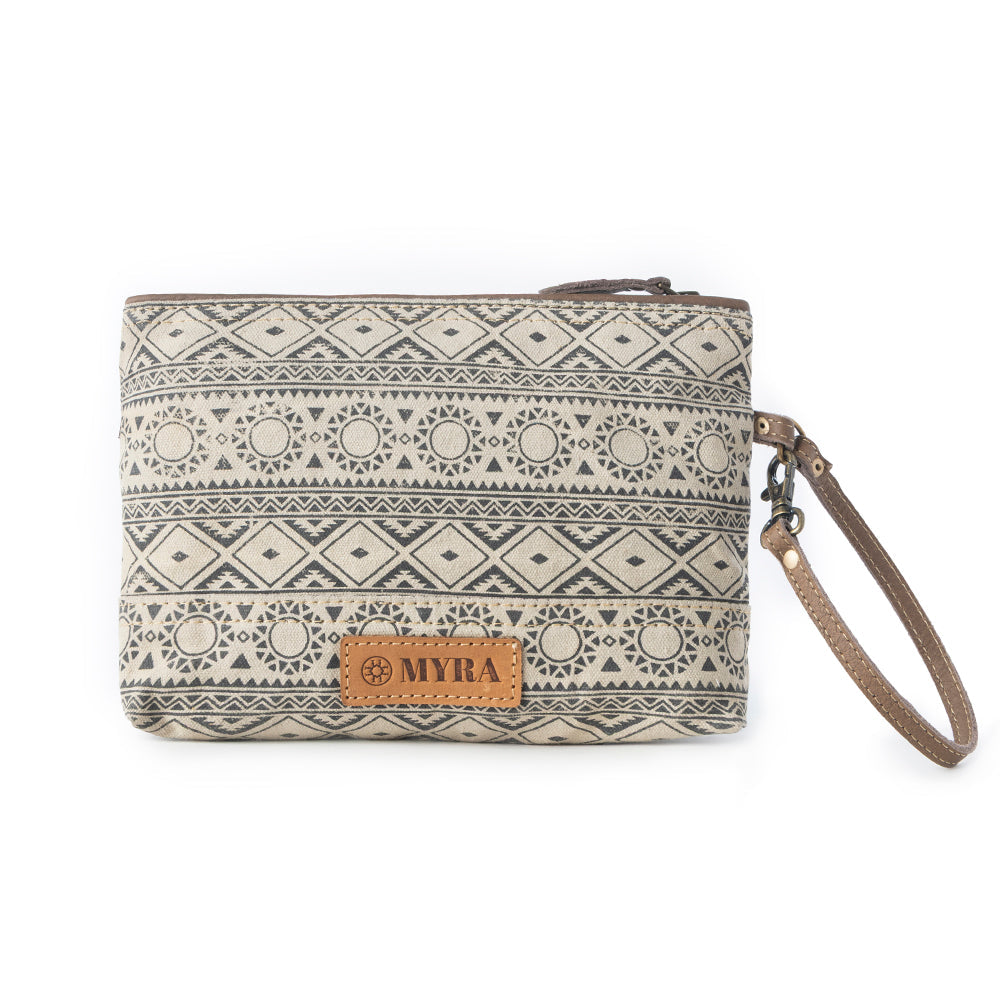 MYRA WRISTLETS