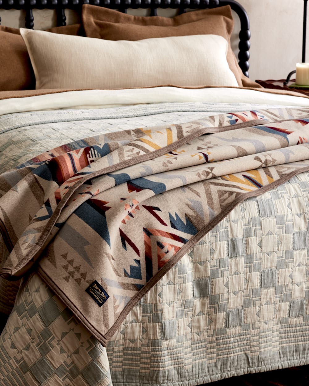 PENDLETON™️ WHITE SANDS TAN ROBE BLANKET
