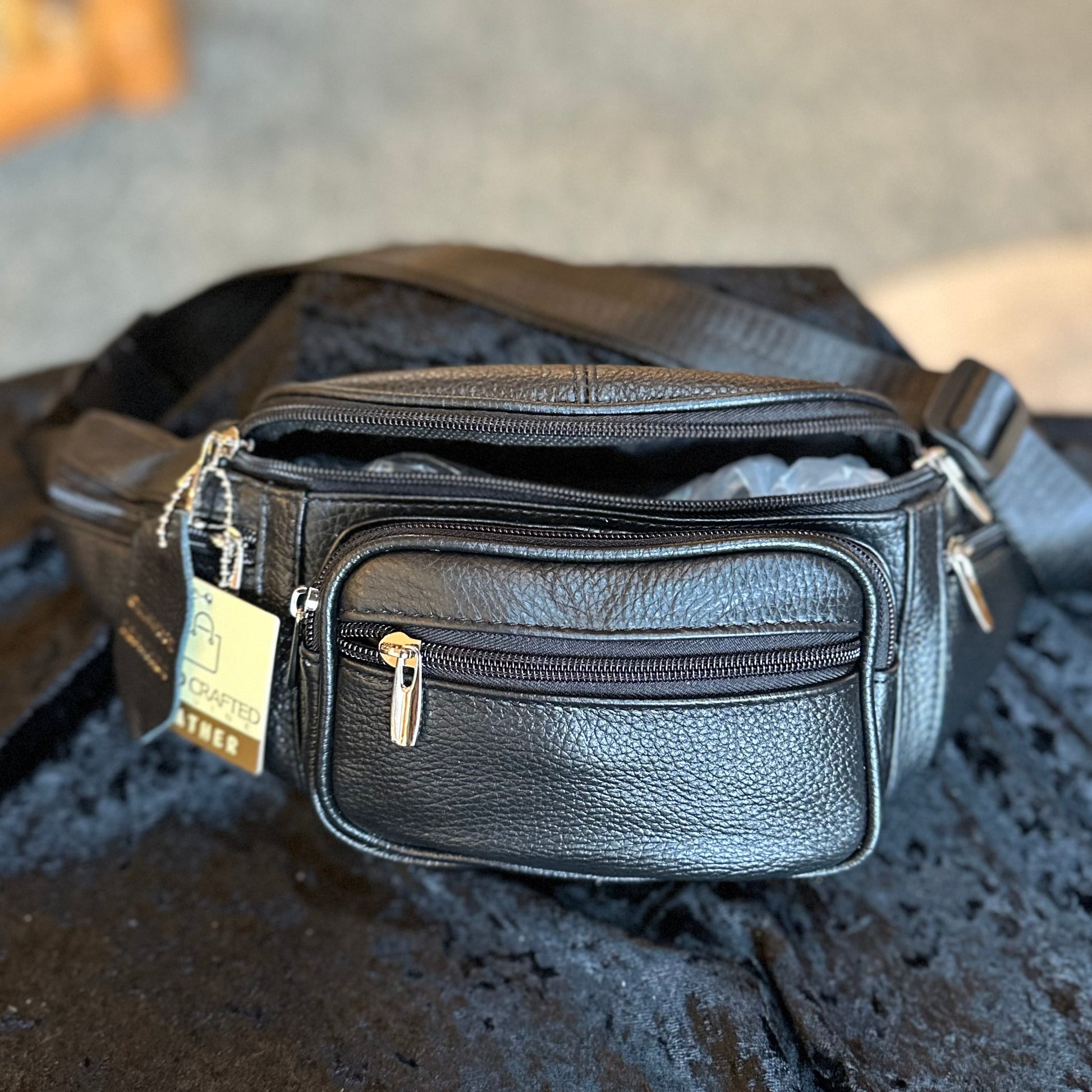 ITALIAN LEATHER SLING/FANNY PACK