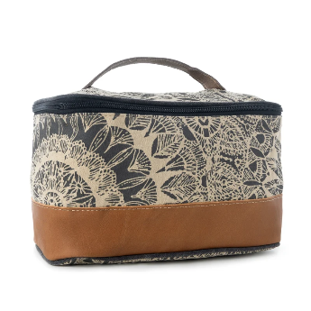 FLOWER DESIGN SHAVE BAG