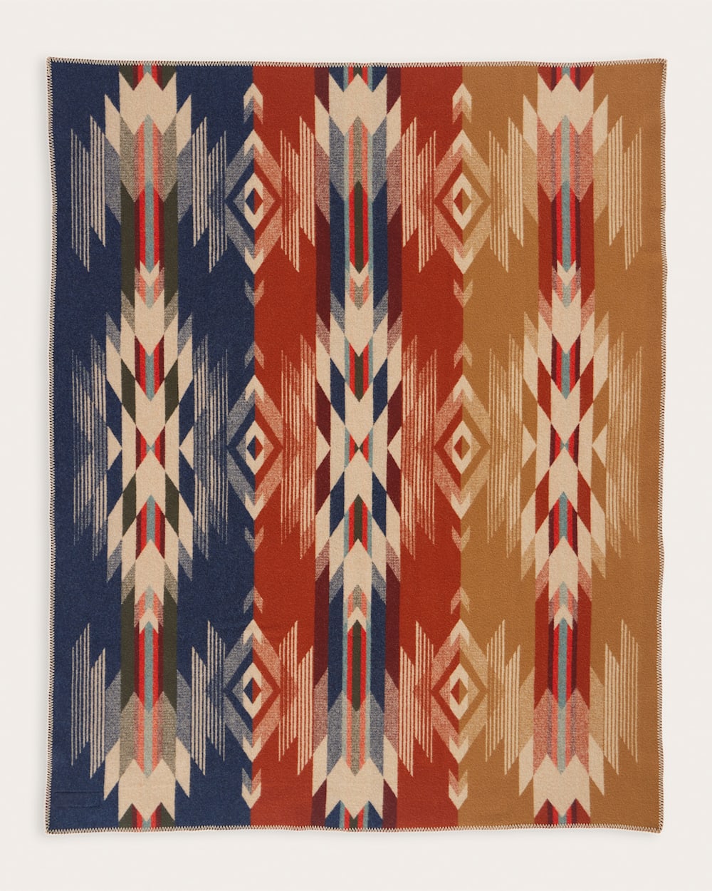 PENDLETON™️ WYETH FALLS JACQUARD THROW