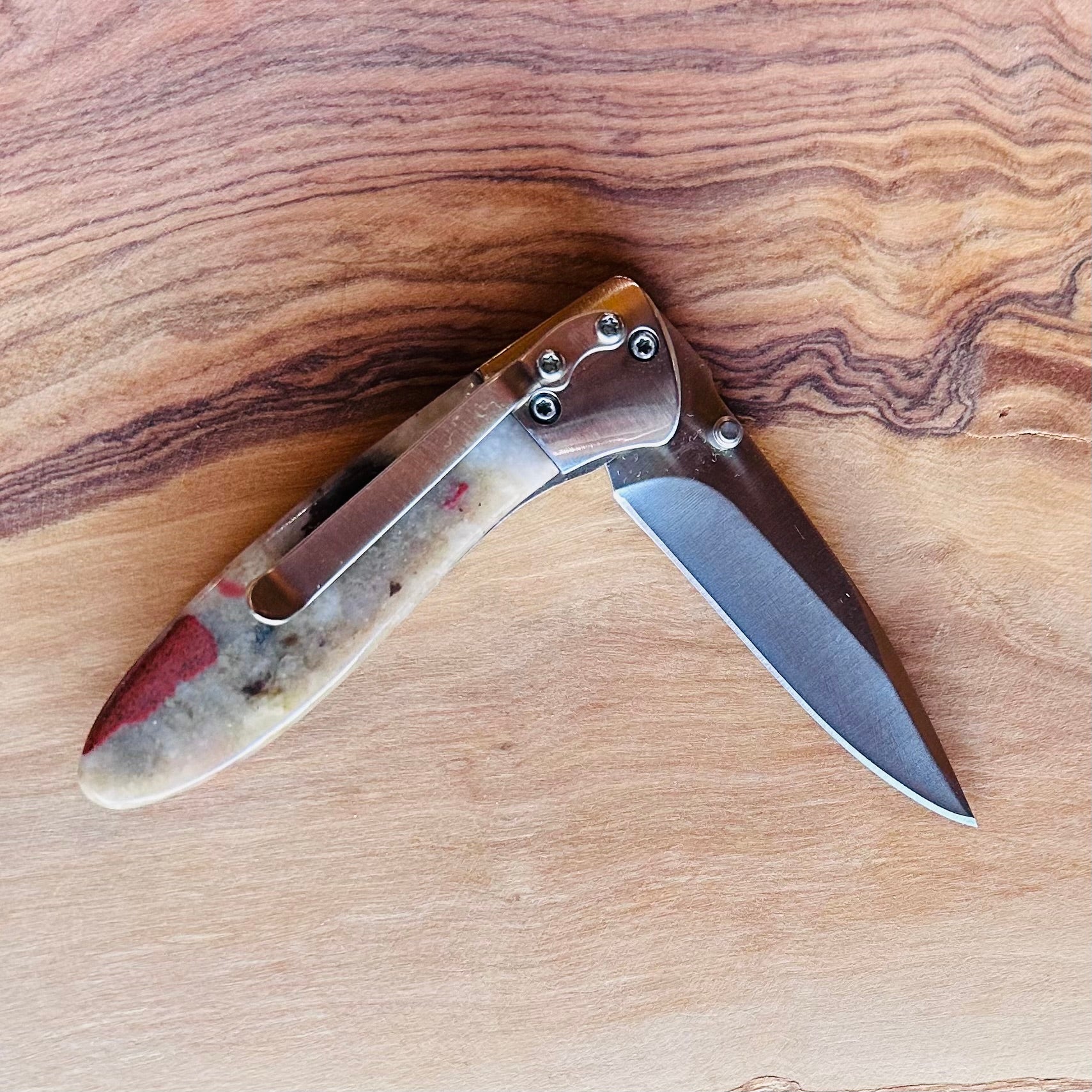 FOLDING POCKET KNIFE W/POCKET CLIP