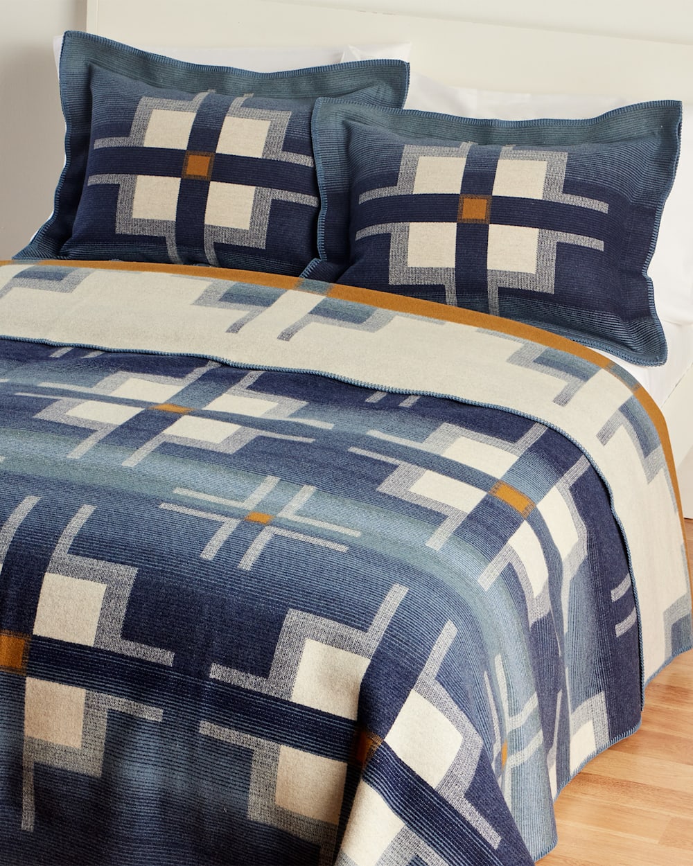 PENDLETON™️ JACQUARD SANTA CRUZ FULL/QUEEN