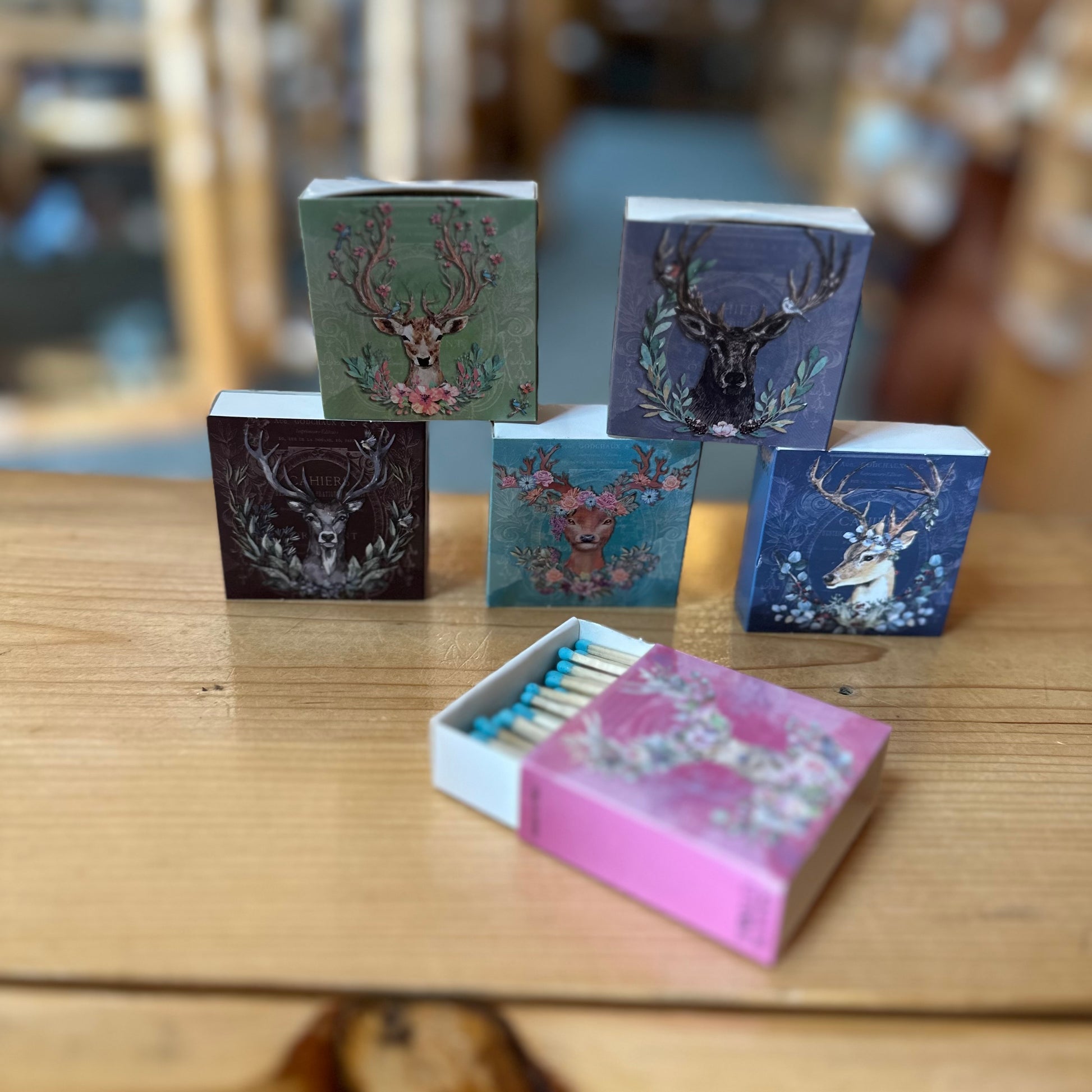 BLOSSOM DEER MATCHBOX