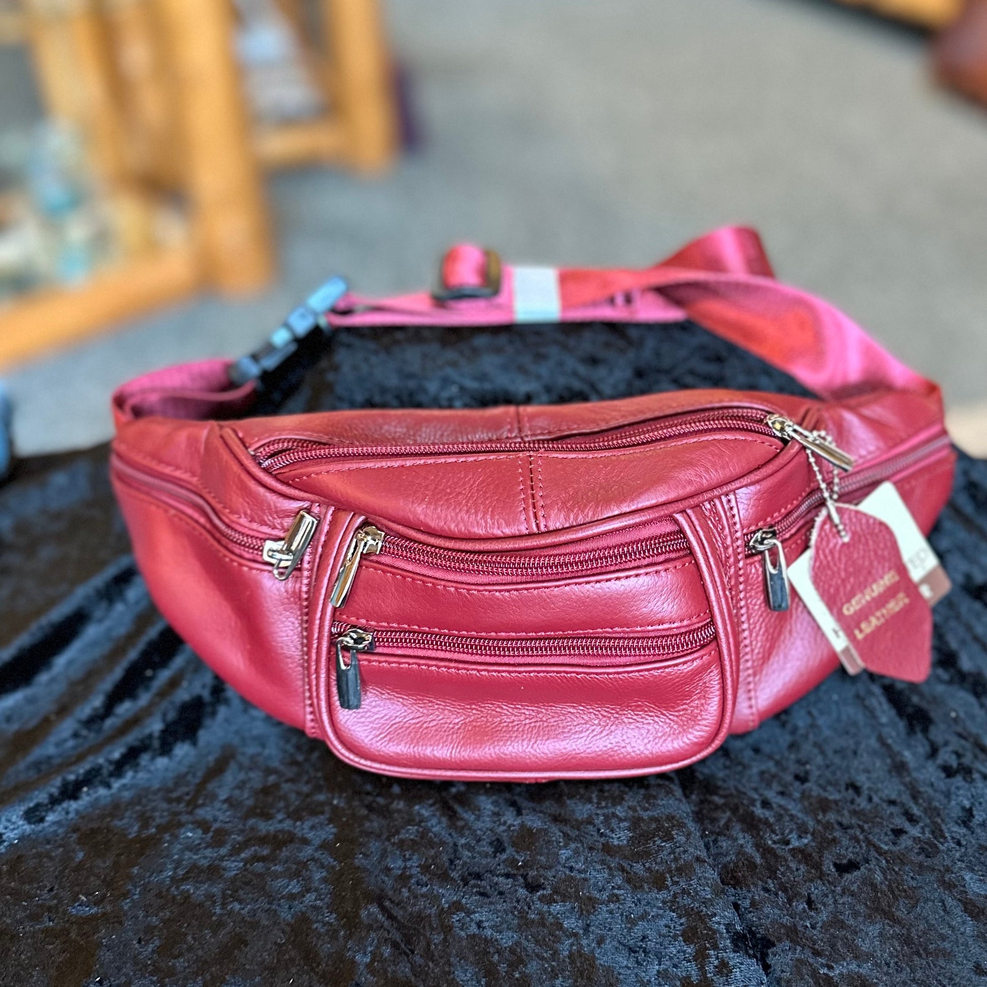 ITALIAN LEATHER SLING/FANNY PACK