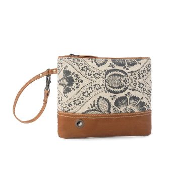 MYRA WRISTLETS