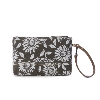 MYRA WRISTLETS