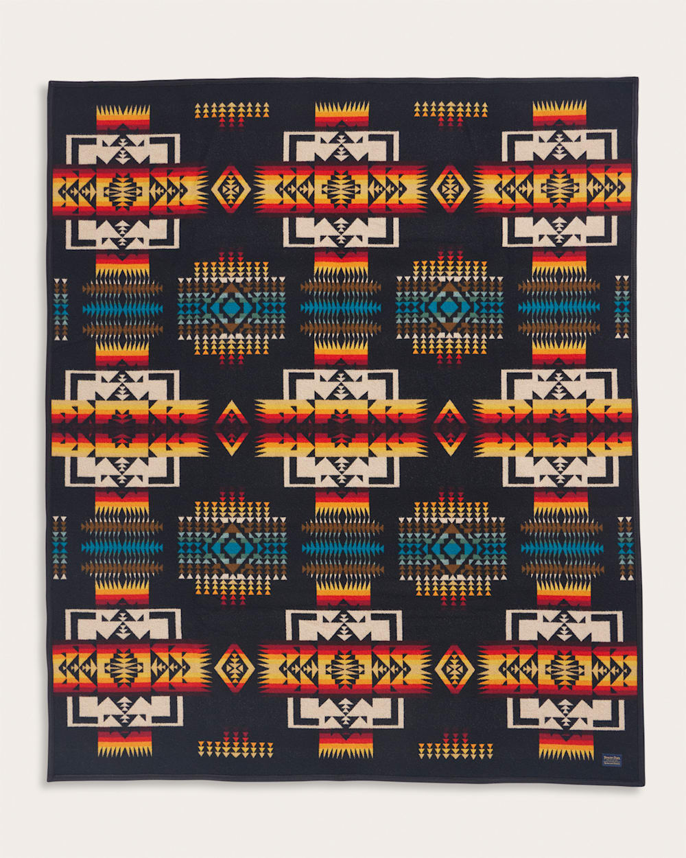 PENDLETON™️ CHIEF JOSEPH JACQUARD ROBE BLACK