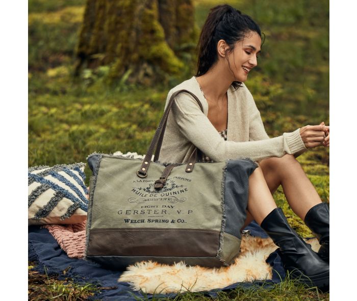 CAFE au LAIT WEEKENDER BAG